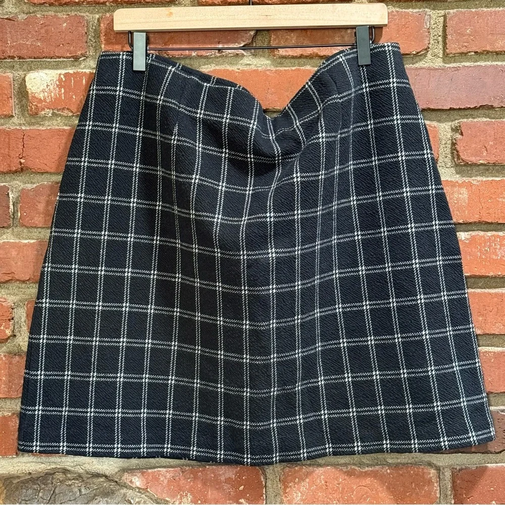 J.Jill womens Ponte Knit Black and White mini Pencil Skirt size XL schoolgirl